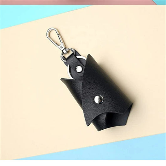 Estuche de Cuero para Llaves con Diseño Cute de Murciélago - Image 10