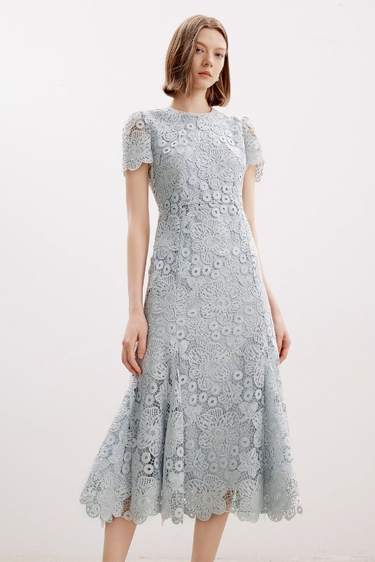 Vestido Ajustado con Encaje Elegante para Mujer - Image 12