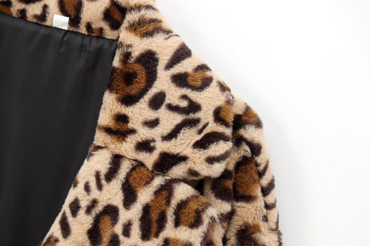 Abrigo Leopardo Efecto Pelaje Sintético Largo Medio - Image 17