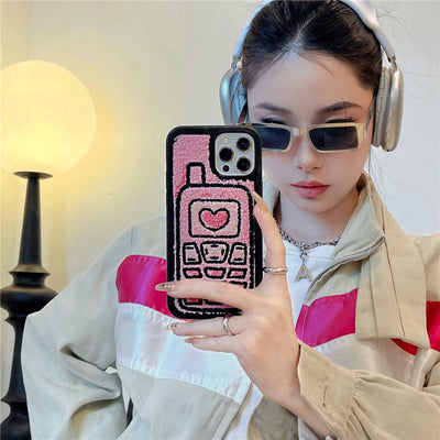 Funda Bordada para Celular con Diseño Textil - Image 10