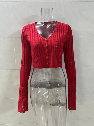 Blusa Corta Tejida con Mangas Acampanadas y Cortes Atrevidos - Image 47