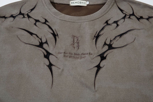 Camiseta Retro Americana Bordada con Espinas para Hombre - Image 22