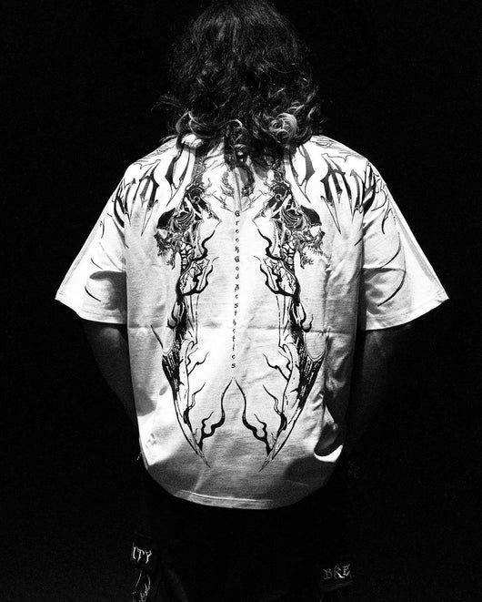 Playera Holgada de Algodón Talla Grande Estilo Oscuro - Image 36