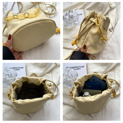 Bolsa Bandolera Cuadros Estilo Western con Cadena Texturizada para Mujer - Image 11