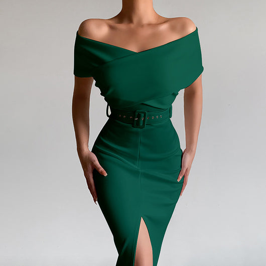Falda Elegante con Hombro Descubierto y Abertura Lateral - Image 13