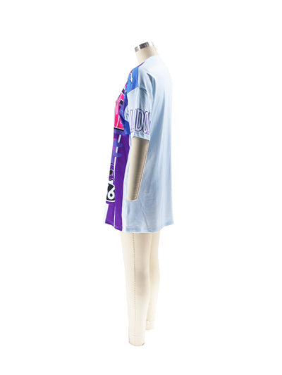 Polera Cuello Redondo Oversized Letras Multicolor Estilo Urbano - Image 30
