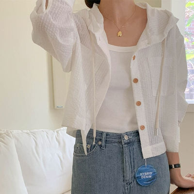 Camisa Holgada con Capucha de Protección Solar y Rayas Contrastantes - Image 17