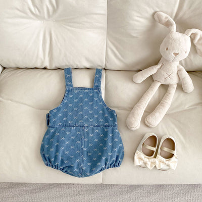 Enterizo para Bebé con Tirantes de Denim y Moño Jacquard - Image 22