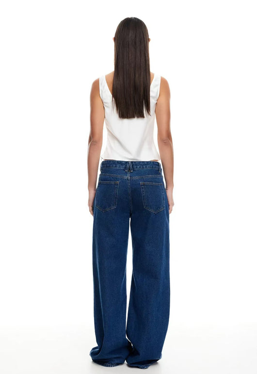 Conjunto de Dos Piezas: Top Corto sin Mangas con Encaje y Brasier Escotado - Image 47