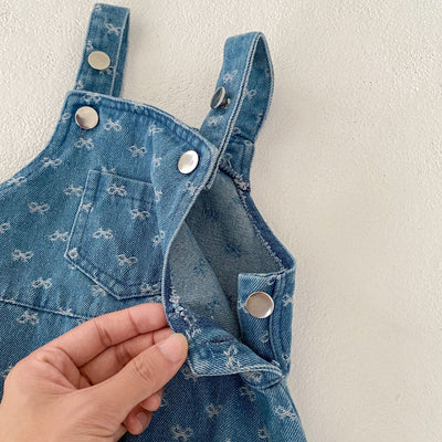Enterizo para Bebé con Tirantes de Denim y Moño Jacquard - Image 30