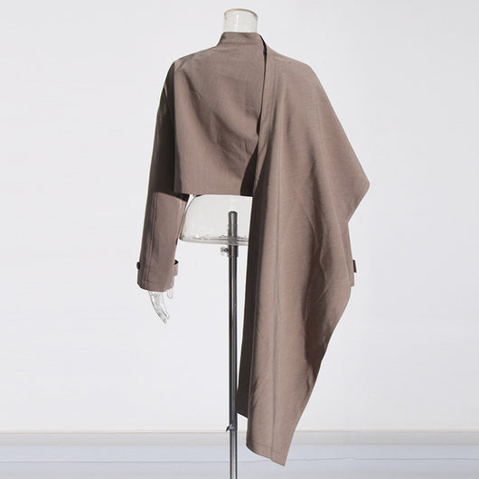 Blazer Ejecutivo con Capa y Cuello Alto para Mujer - Image 21