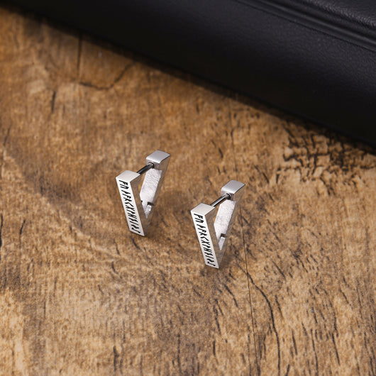 Arete Triangular de Acero Inoxidable con Símbolo Viking Geométrico - Image 24