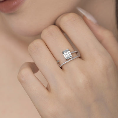 Anillo de Plata 925 con Zirconia Rectangular y Detalles Biselados - Image 11