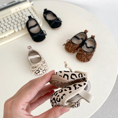 Zapatos Suaves para Bebé Niña Primavera Otoño con Moño Mariposa y Estampado Leopardo - Image 16