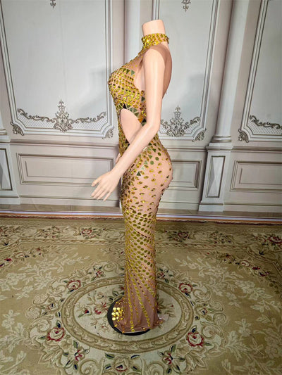 Vestido Halter de Lentejuelas Espejo con Cola Elegante - Image 23