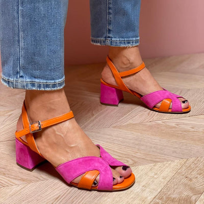 Sandalias Peep Toe con Tacón Alto y Hebilla - Image 5