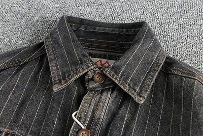 Camisa Denim Retro Británica a Rayas Negras y Grises para Hombre - Image 12