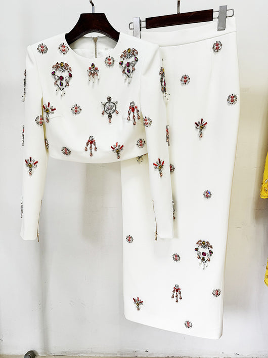 Conjunto Dos Piezas: Top Corto con Incrustaciones de Diamantes y Falda Larga - Image 14