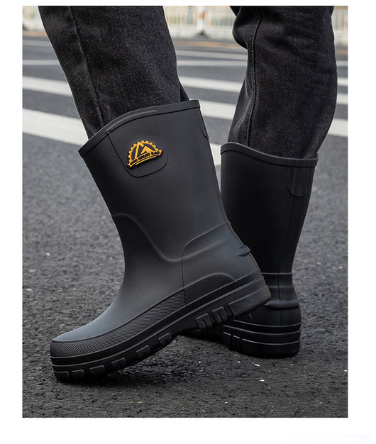 Botas de Lluvia Impermeables para Hombre con Tubo Medio y Suela Antideslizante - Image 20