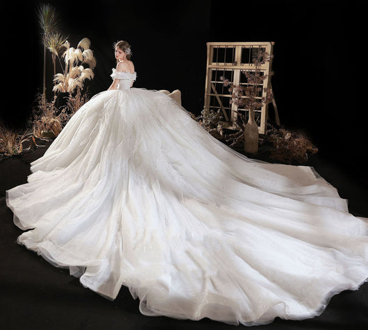 Vestido de Novia Blanco Marfil con Cielo Estrellado y Falda Voluminosa Estilizadora - Image 14
