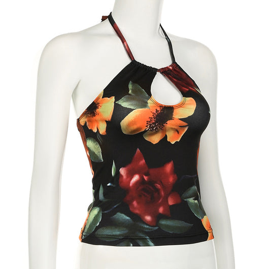 Top Halter Personalizado Slim Fit Escotado con Detalles Calados - Image 10