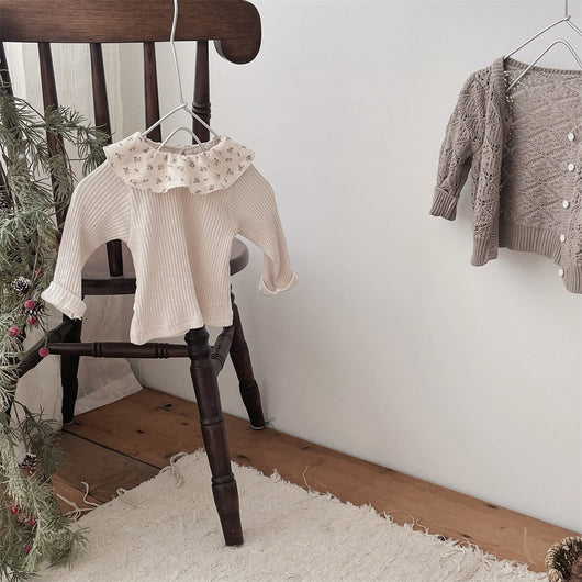 Blusa Infantil de Manga Larga con Cuello Volante y Estampado Floral - Image 34