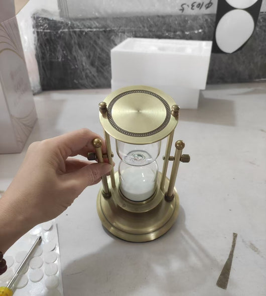 Reloj de Arena Decorativo de Madera 15 Minutos para Escritorio y Estudio - Image 18