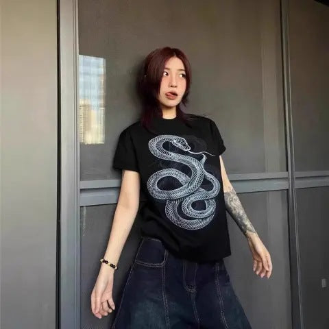 Playera Estampada Año de la Serpiente - Diseño Americano Clásico - Image 10