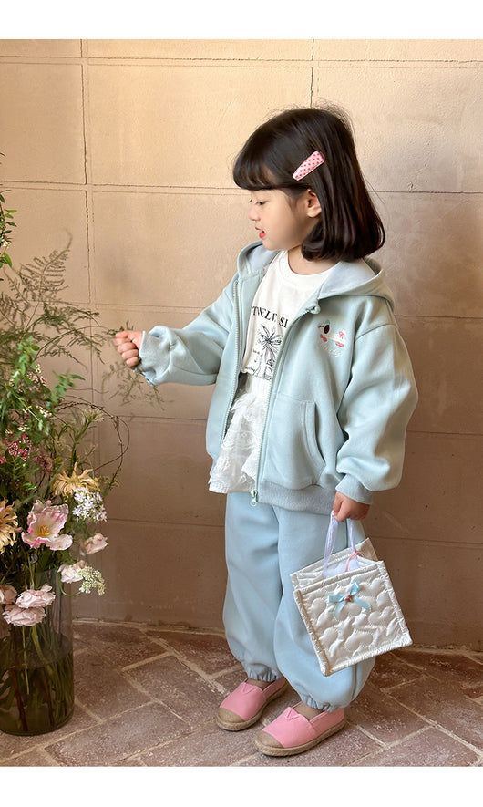 Conjunto Deportivo con Capucha y Pantalón Estampado - Image 14