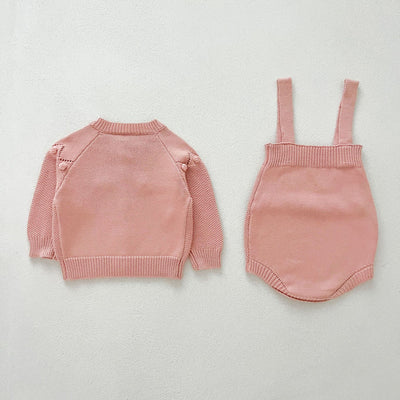 Conjunto Tejido a Mano para Recién Nacido - Cardigan y Mameluco con Flor - Image 15