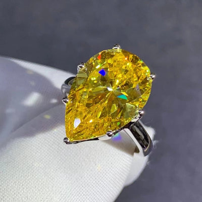 Anillo de Diamante Talla Gota en Circón Amarillo de Alto Carbono - Image 13