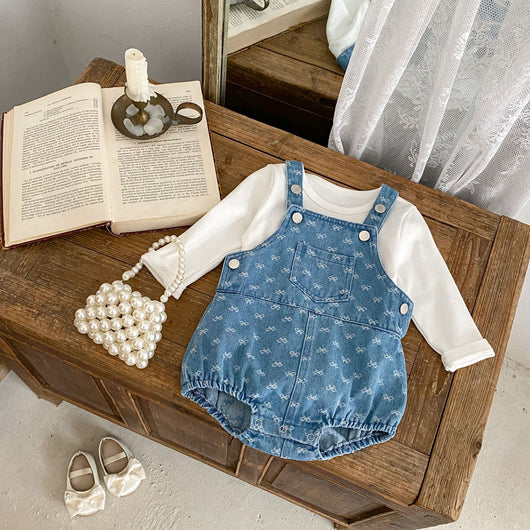 Enterizo para Bebé con Tirantes de Denim y Moño Jacquard - Image 12