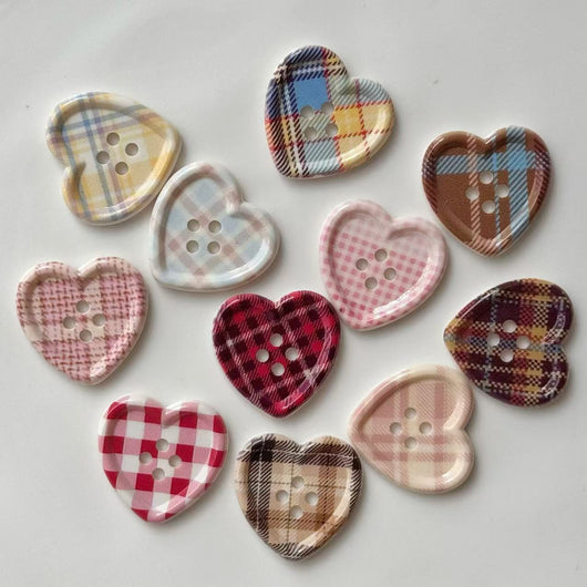 Botón Decorativo de Corazón a Cuadros - Image 28