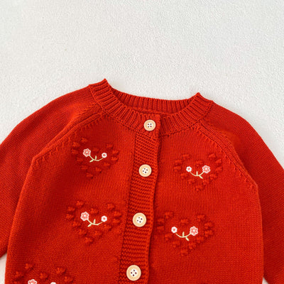Gorro Ha Yi para Bebé Niña Rojo con Bordado de Amor - Image 26