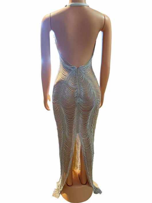 Vestido Ajustado sin Mangas con Tirantes Finos y Cadena Decorativa - Image 21