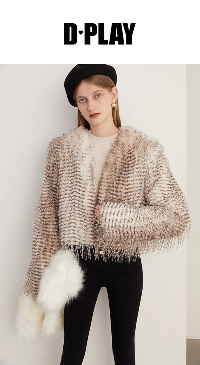 Chaqueta de Invierno para Mujer con Estampado Jacquard y Cuello de Peluche - Image 8