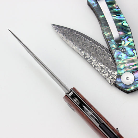 Cuchillo de Acero Damasco con Mango de Concha de Color - Image 17