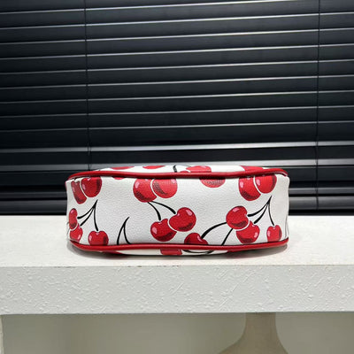 Bolso de Cuero Suave con Costura Artesanal - Bandolera Minimalista Chic - Image 8
