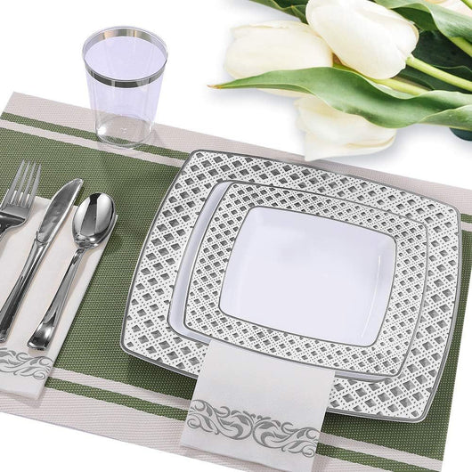 Bandeja Cuadrada de Plástico con Borde Dorado y Detalles Diamantados - Image 24