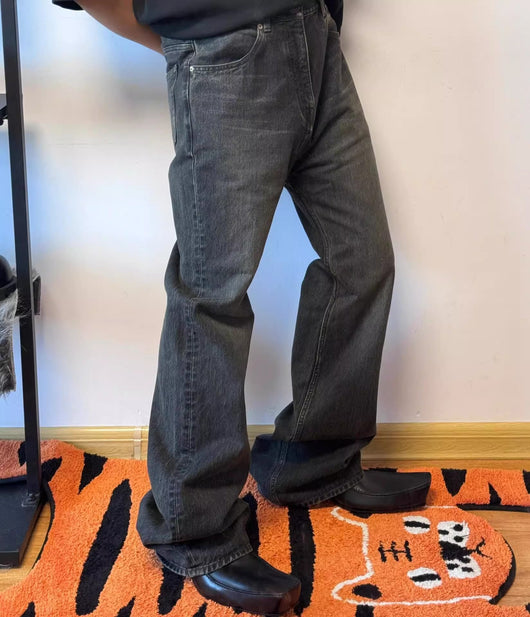 Jeans Negros Delavados Acampanados para Hombre - Image 12