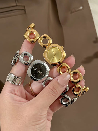 Reloj Pulsera Dorado Calado Moderno para Mujer - Image 13
