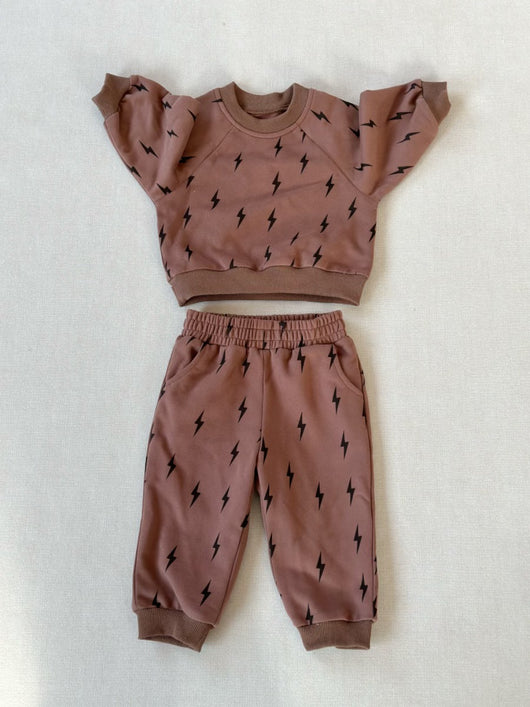 Conjunto de Sudadera Infantil Estilo Nórdico con Estampado - Image 8
