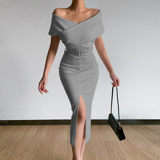 Falda Elegante con Hombro Descubierto y Abertura Lateral - Image 30