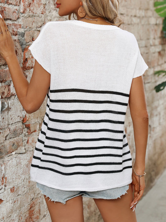 Blusa Casual de Cuello Redondo con Rayas y Manga Corta - Image 17