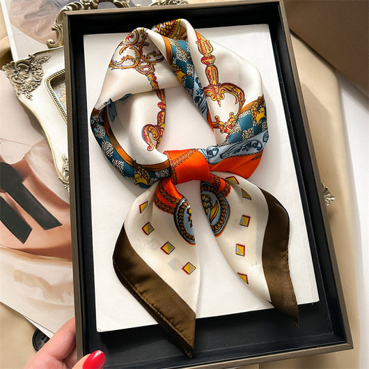 Pañuelo Cadena Estampado Europeo y Americano - Image 17