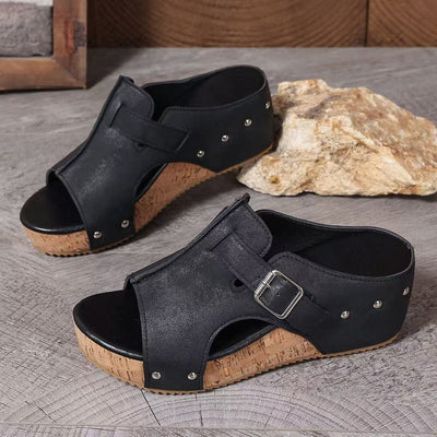 Sandalias Cuña Talla Grande con Remaches - Image 16