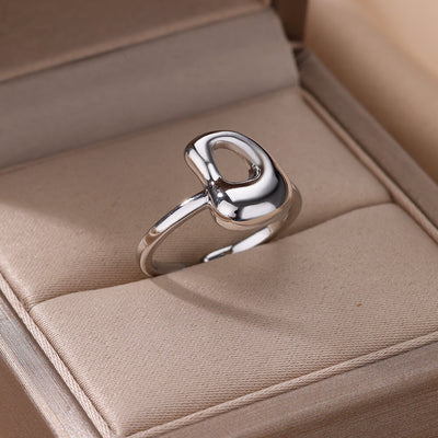 Anillo de Letras Bubble Dorado en Oro 18K Chapado - Image 98