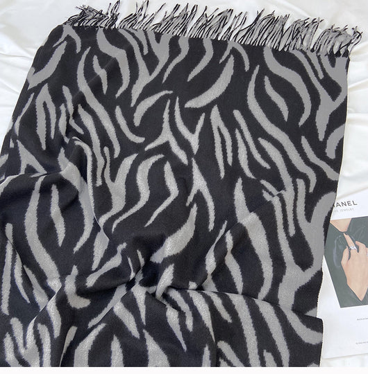 Pashmina Estampada con Rayas y Borlas - Lujo y Calidez - Image 42