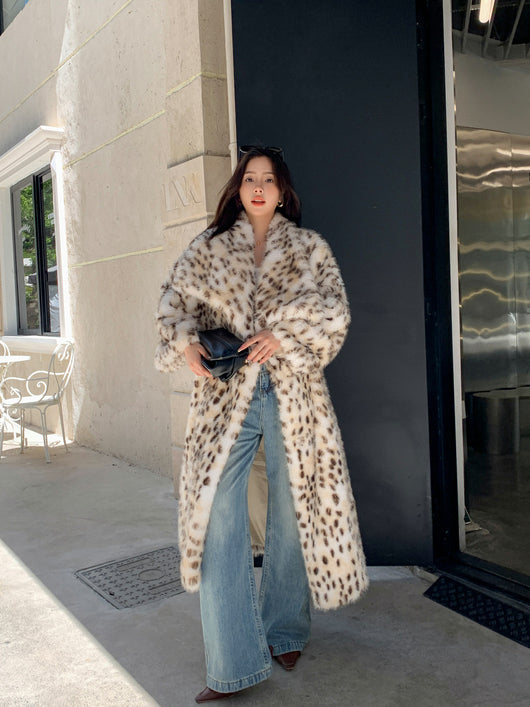 Abrigo Trench Tejido Coreano con Cuello Volante y Detalles de Piel - Image 17