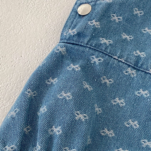 Enterizo para Bebé con Tirantes de Denim y Moño Jacquard - Image 28